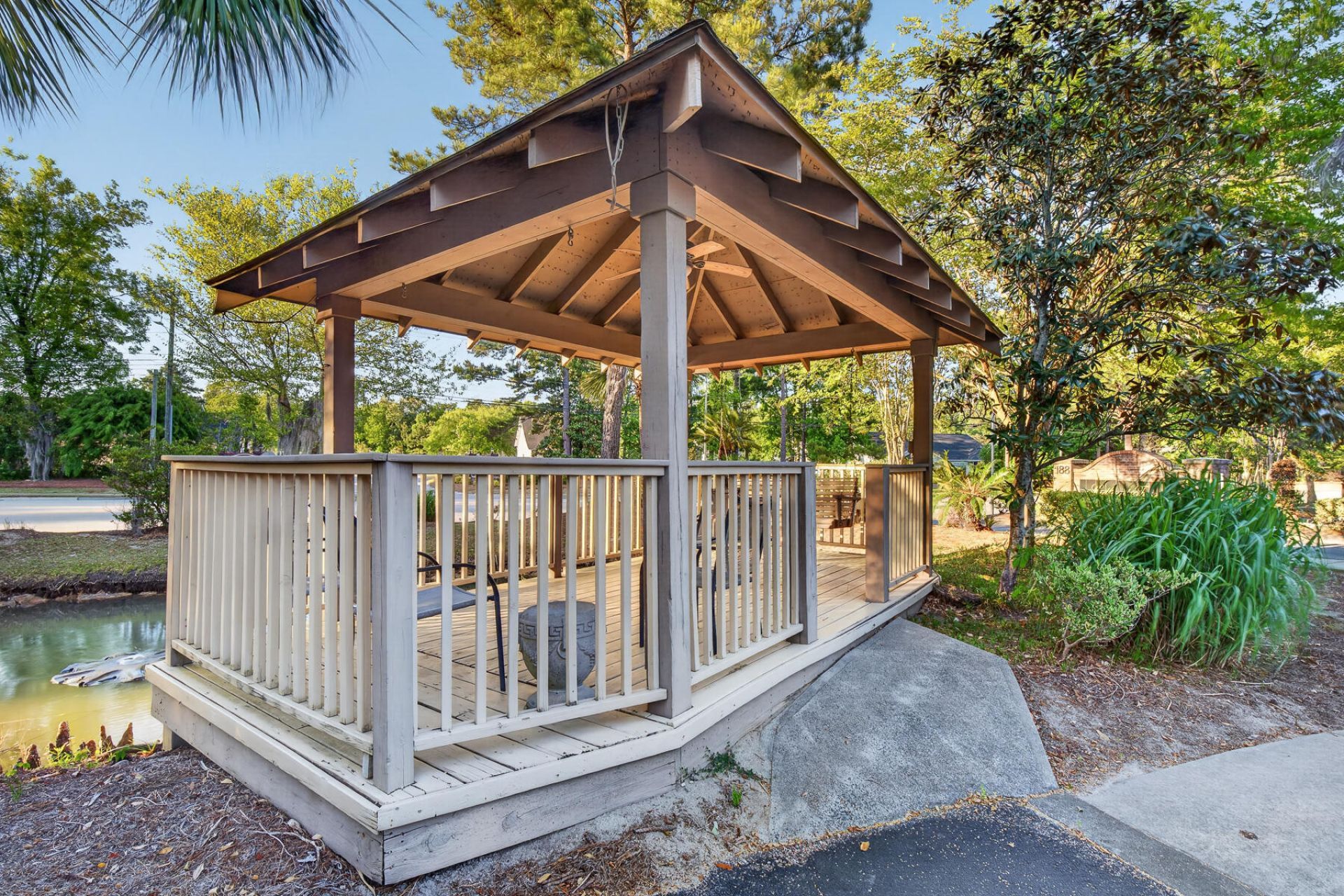 188 Midland Parkway Photo 57