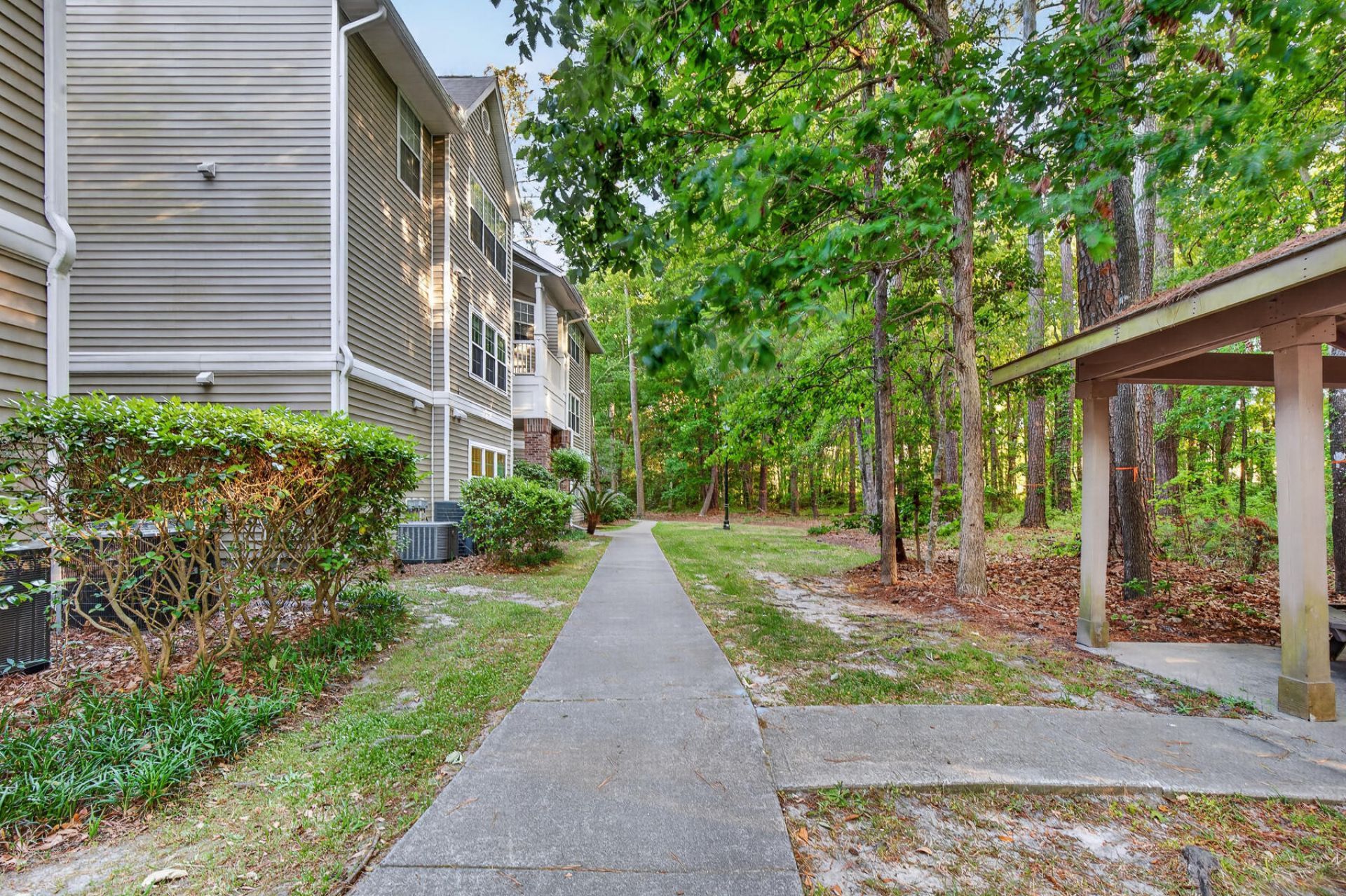 188 Midland Parkway Photo 59