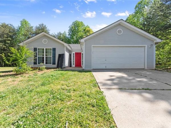 654 Marigold Lane , Mount Airy, GA 30563