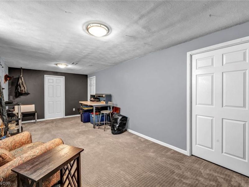 90 Grand Key Drive , Grand River, OH 44045 Photo 34