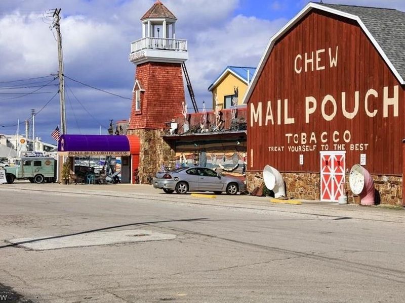 90 Grand Key Drive, Grand River, OH 44045 Photo 45