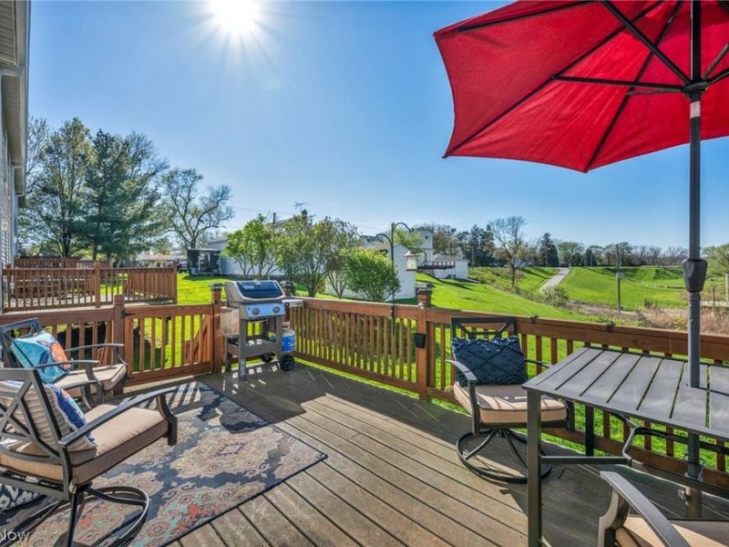 90 Grand Key Drive, Grand River, OH 44045 Photo 5