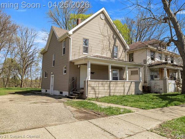 1457 Poplar Street , Flint, MI 48503