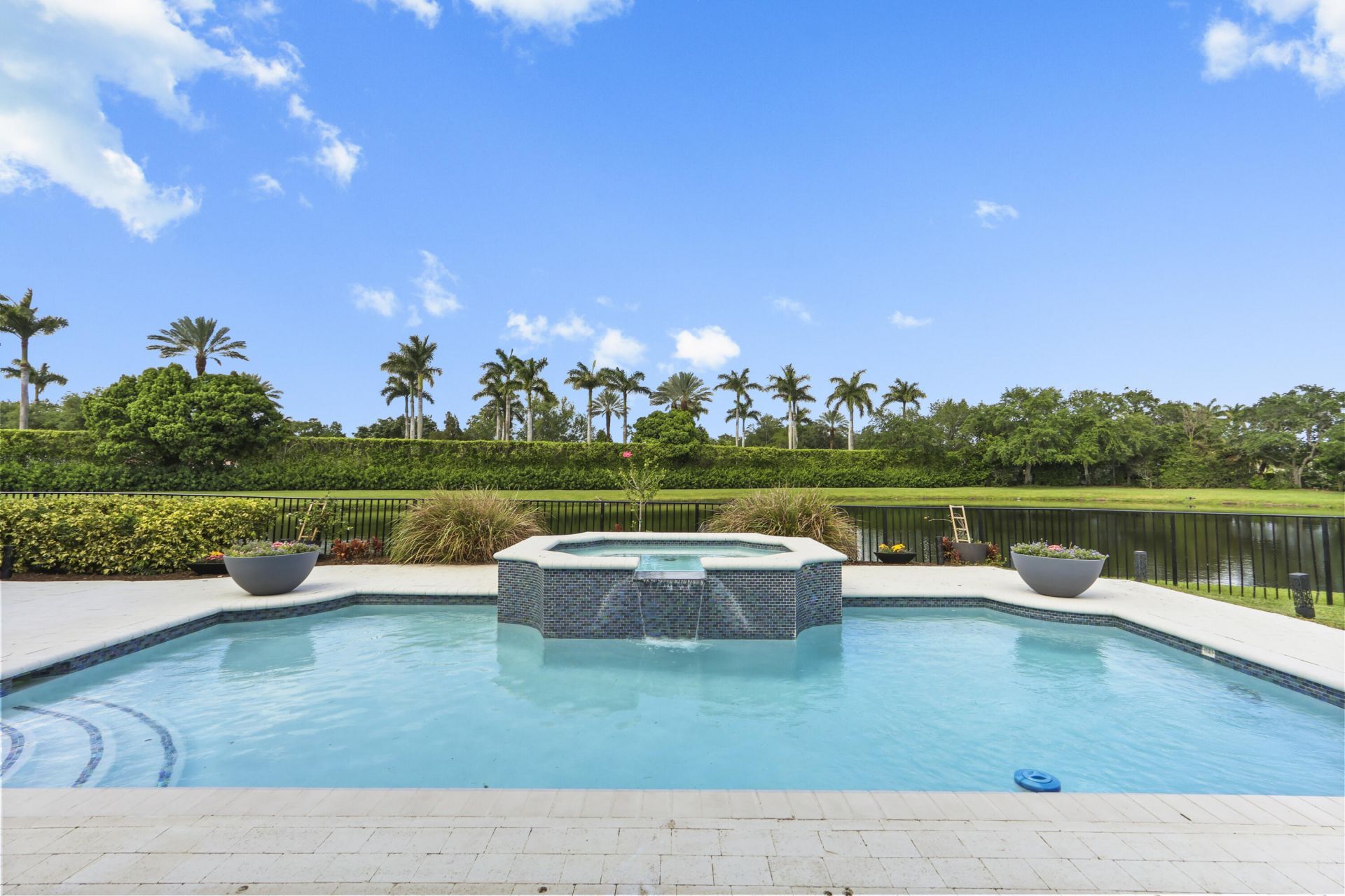 408 Via Placita, Palm Beach Gardens, FL 33418 Photo