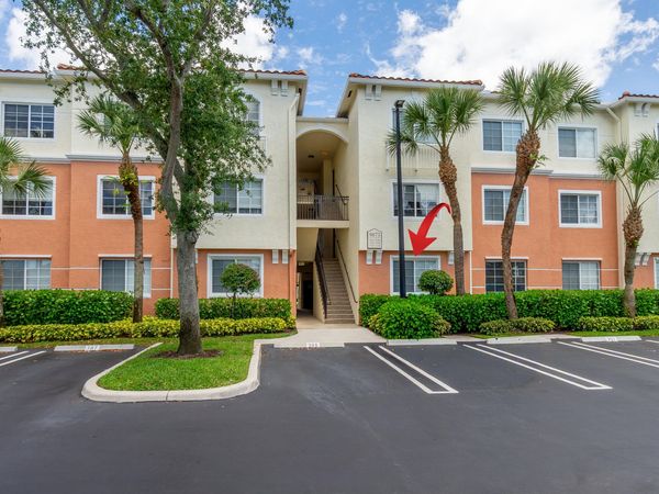 9873 Baywinds Drive, Unit 5107, West Palm Beach, FL 33411