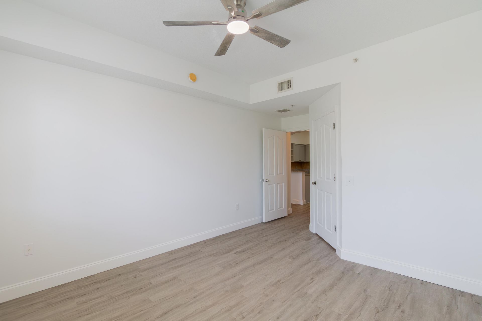 9873 Baywinds Drive, Unit 5107, West Palm Beach, FL 33411 Photo