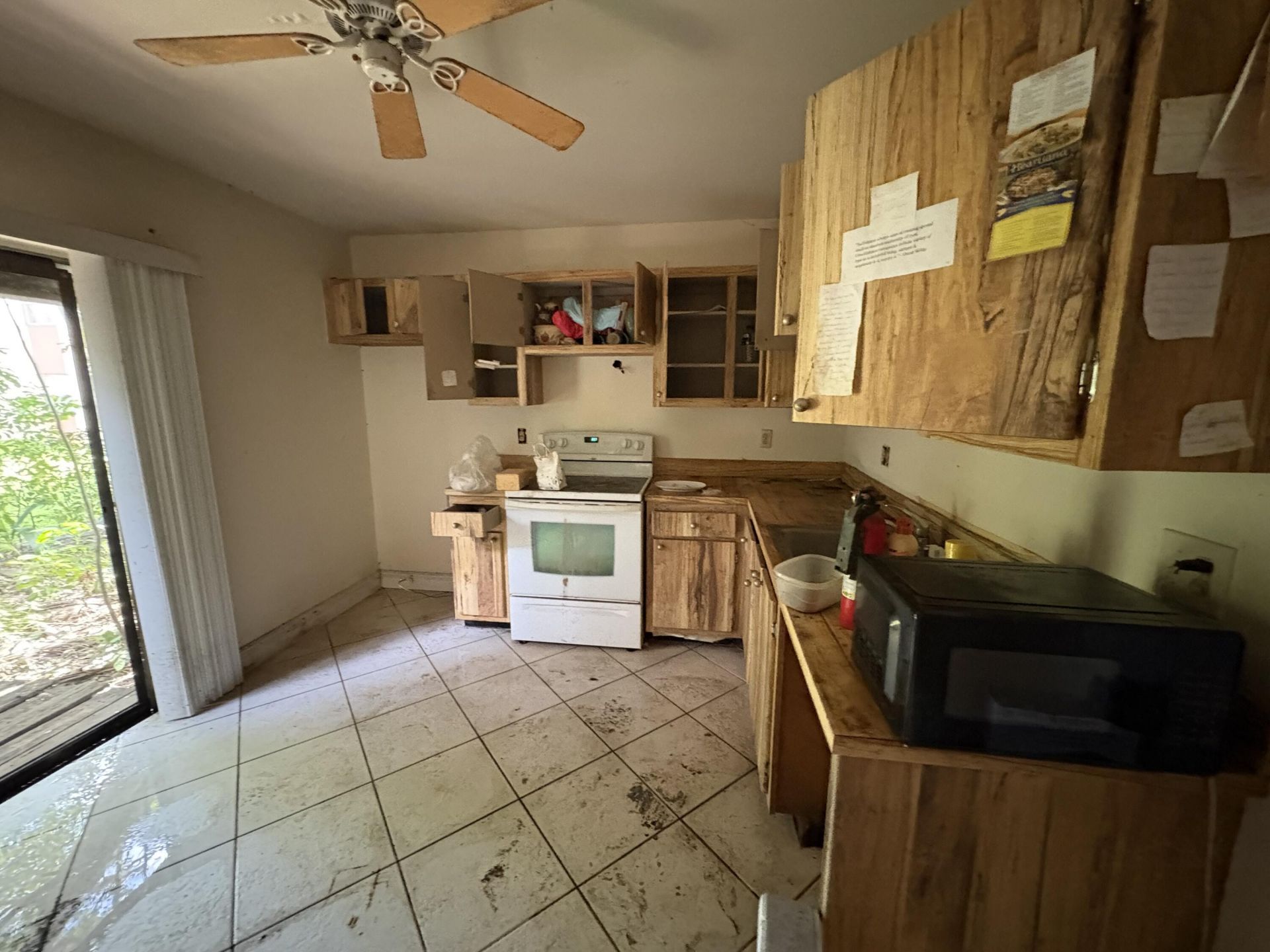 5586 N Lakewood Cir Circle E, Unit A, Margate, FL 33063 Photo