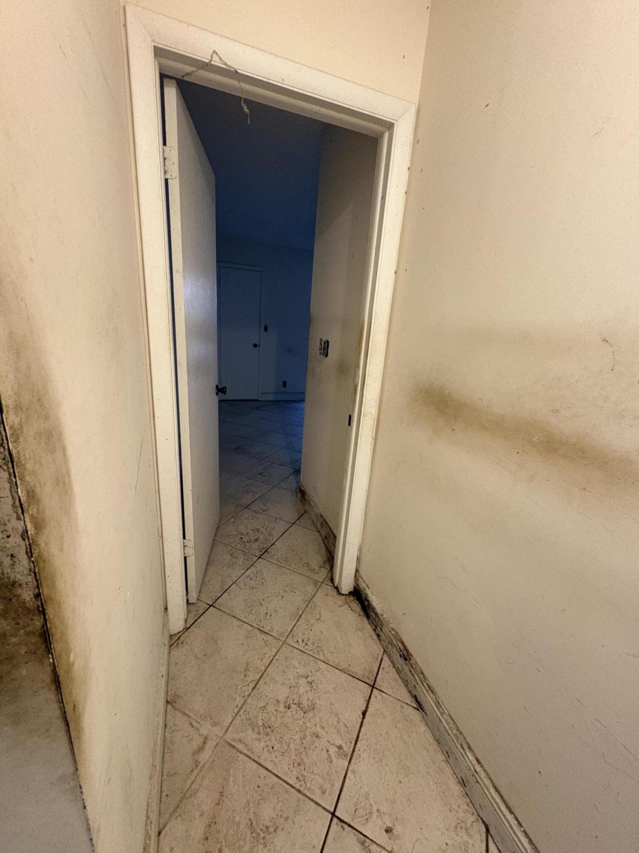 5586 N Lakewood Cir Circle E, Unit A, Margate, FL 33063 Photo