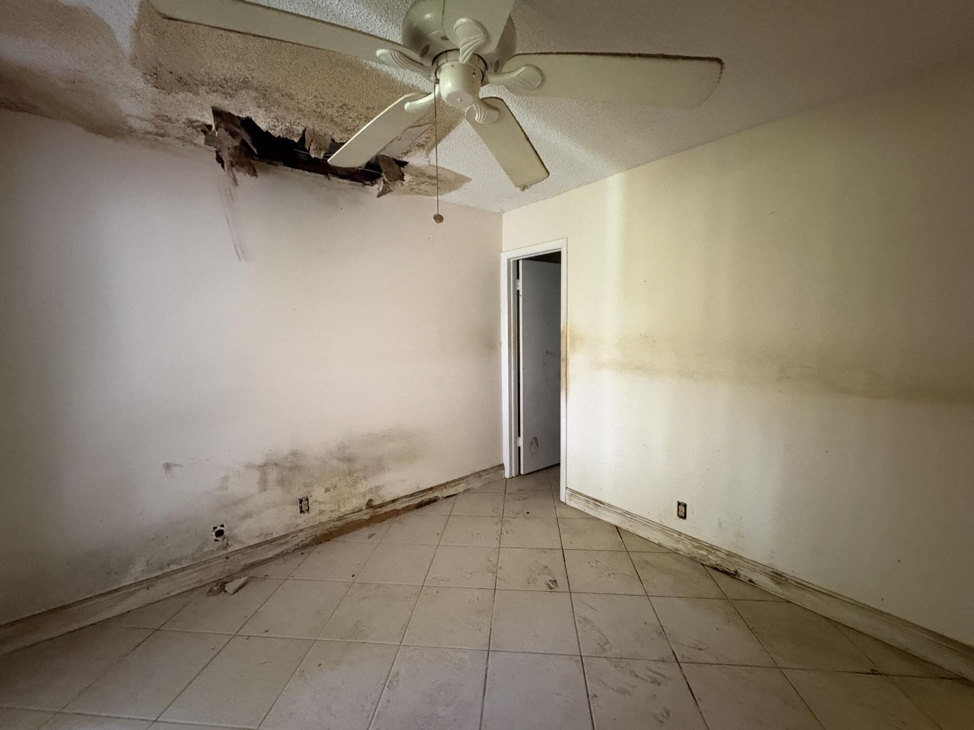 5586 N Lakewood Cir Circle E, Unit A, Margate, FL 33063 Photo