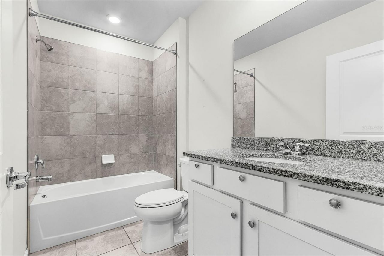 16033 Beachberry Drive, North Fort Myers, FL 33917 Photo