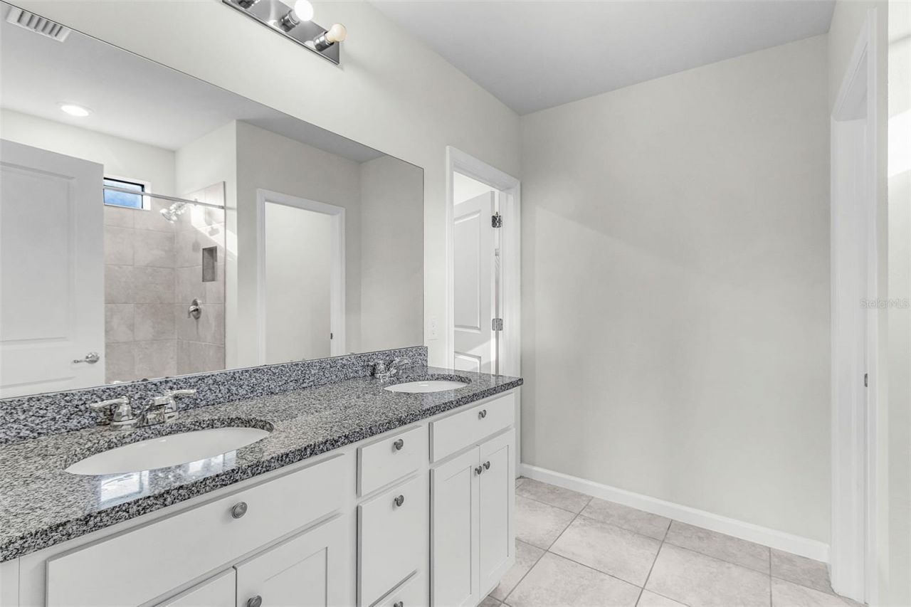 16033 Beachberry Drive, North Fort Myers, FL 33917 Photo