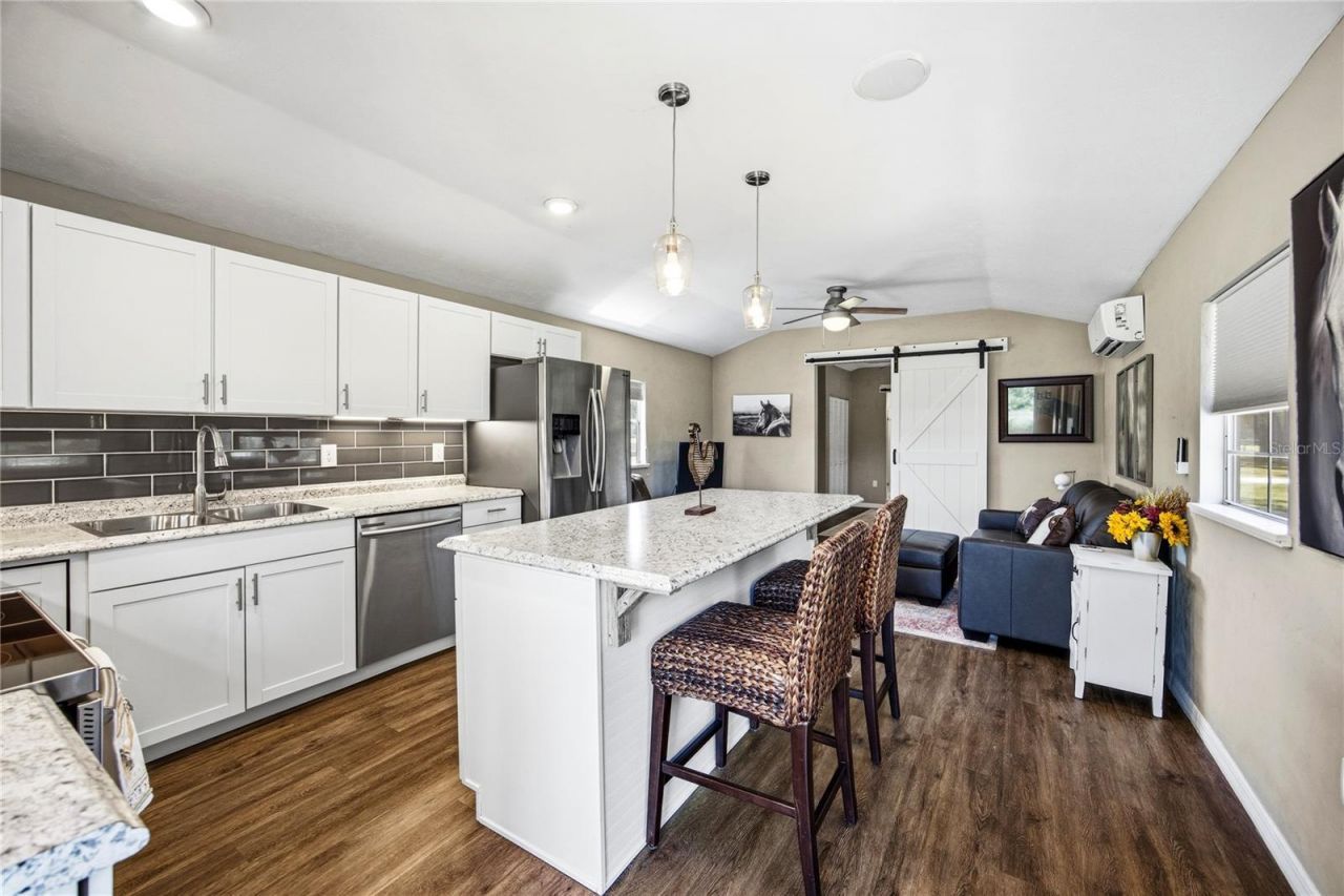 9004 NW 226th Street, Alachua, FL 32615 Photo