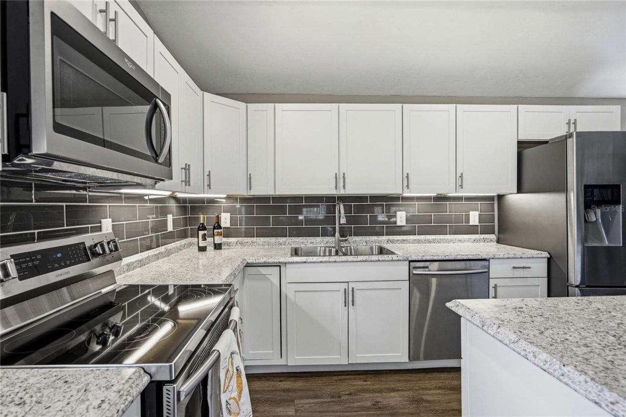 9004 NW 226th Street, Alachua, FL 32615 Photo