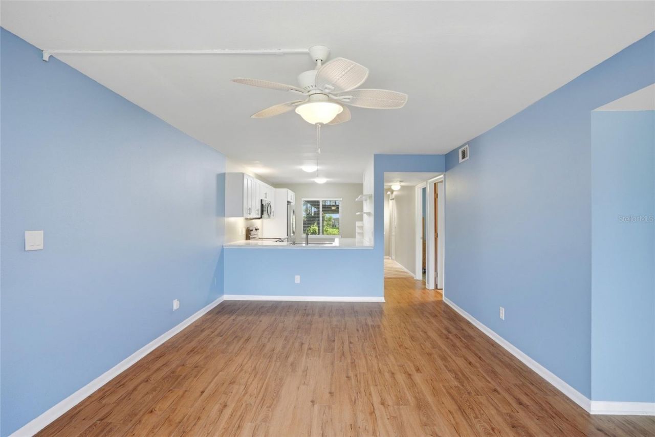 11201 122nd Avenue N, Unit 143, Largo, FL 33778 Photo