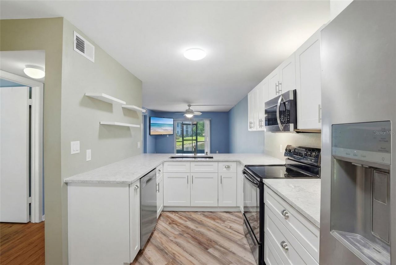 11201 122nd Avenue N, Unit 143, Largo, FL 33778 Photo