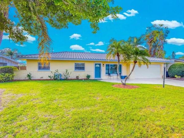 2532 CONSTITUTION BOULEVARD , SARASOTA, FL 34231