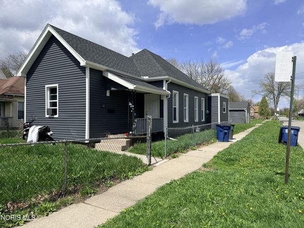 1102 Harding Drive , Toledo, OH 43609