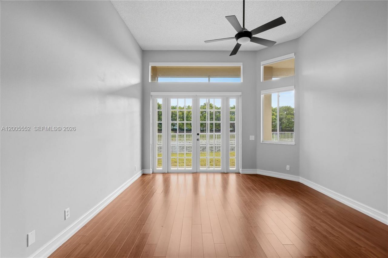 849 Crestview Circle , Weston, FL 33327 Photo