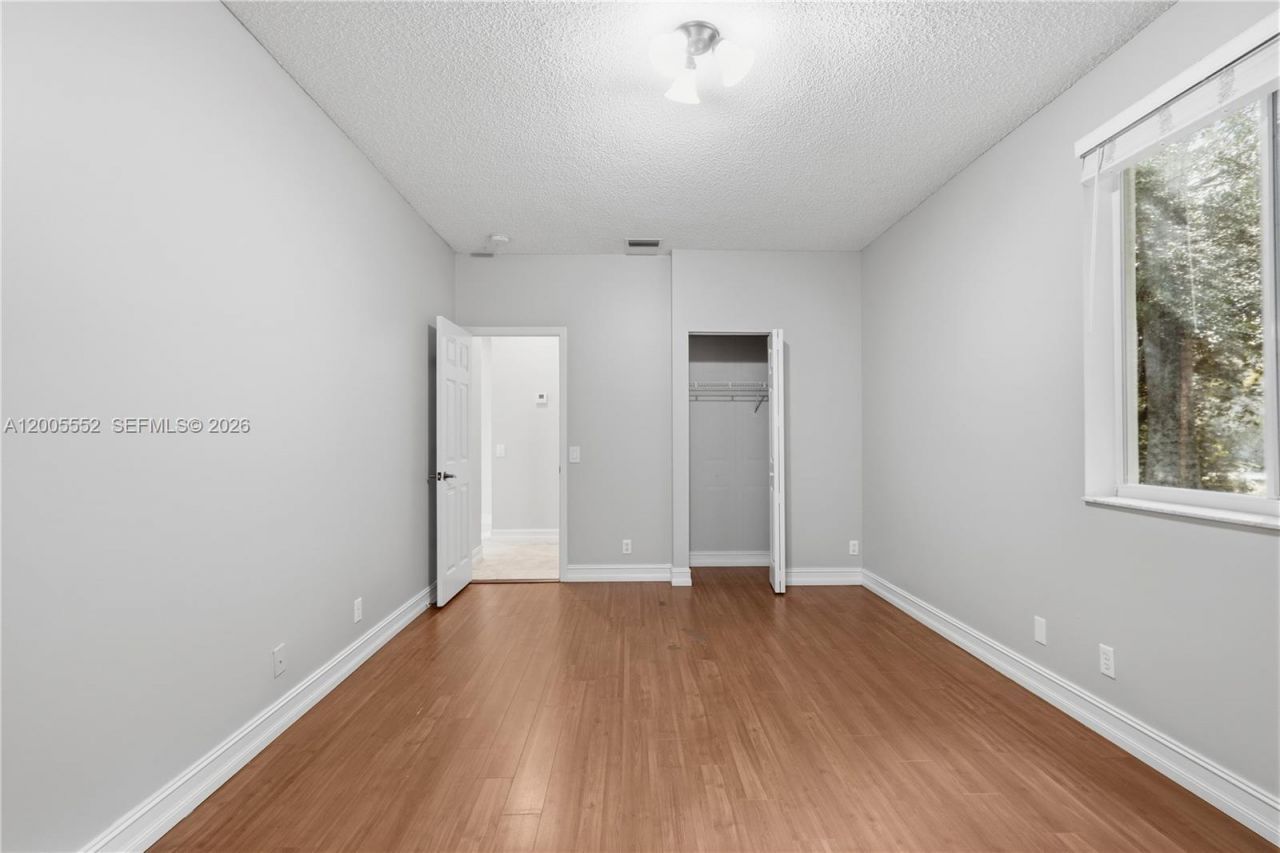 849 Crestview Circle , Weston, FL 33327 Photo