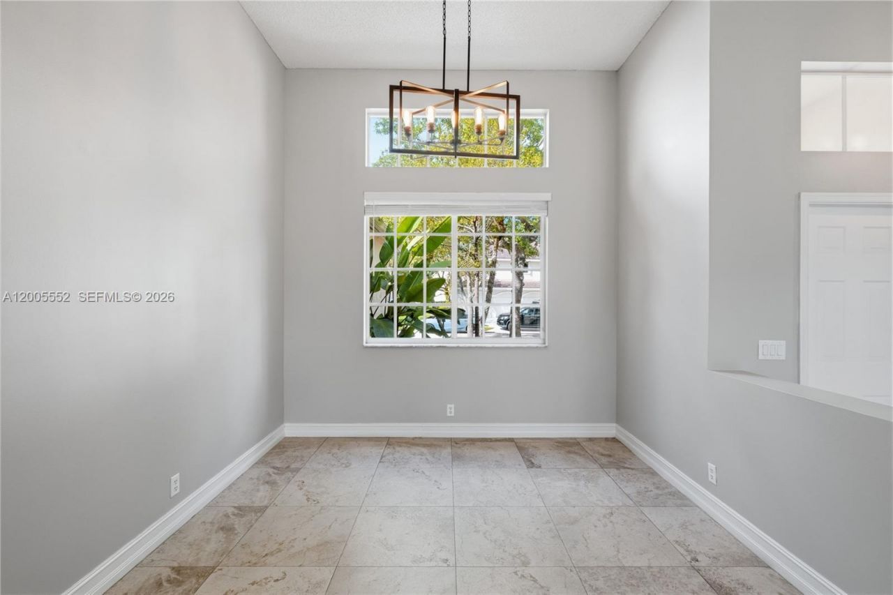 849 Crestview Circle , Weston, FL 33327 Photo