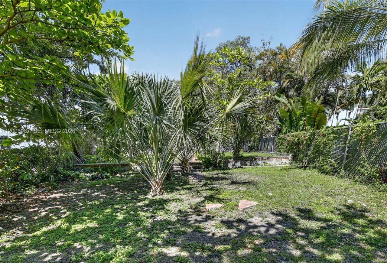 1126 SE 2nd Ave , Fort Lauderdale, FL 33316 Photo