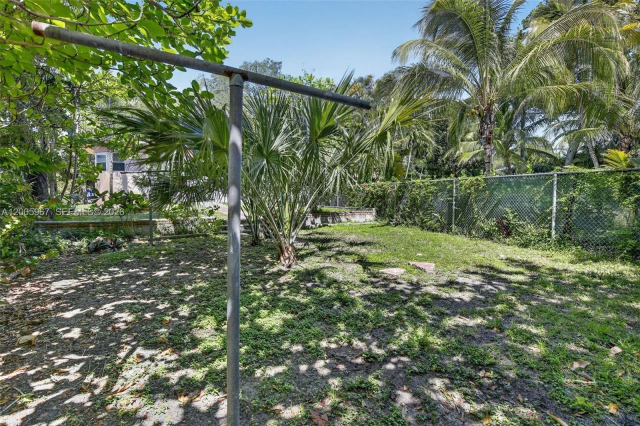 1126 SE 2nd Ave , Fort Lauderdale, FL 33316 Photo