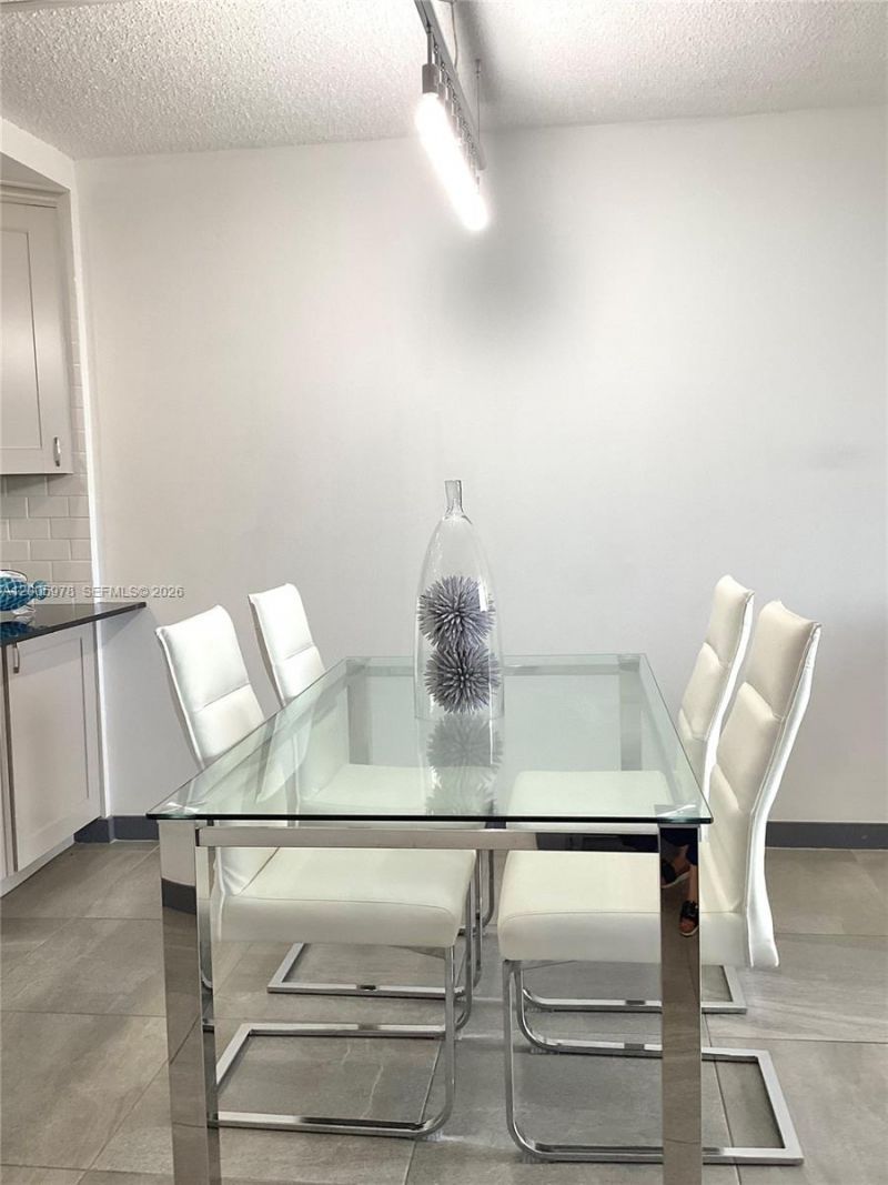 8900 Washington Blvd, Unit PH2A, Pembroke Pines, FL 33025 Photo