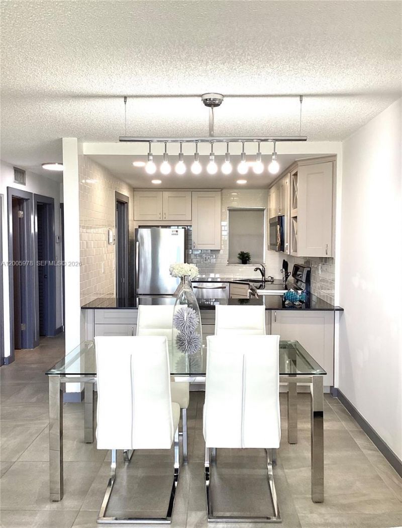 8900 Washington Blvd, Unit PH2A, Pembroke Pines, FL 33025 Photo