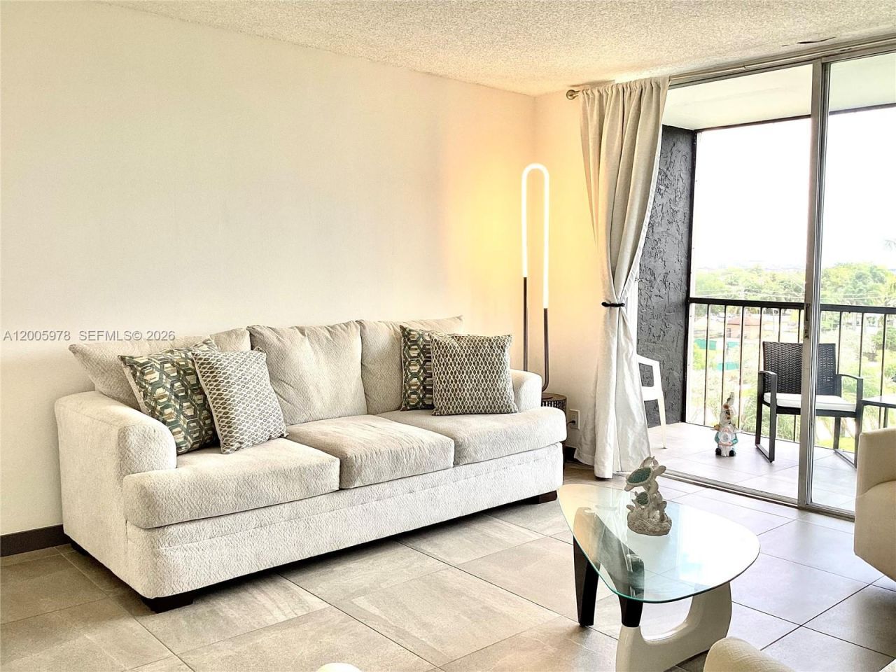 8900 Washington Blvd, Unit PH2A, Pembroke Pines, FL 33025 Photo