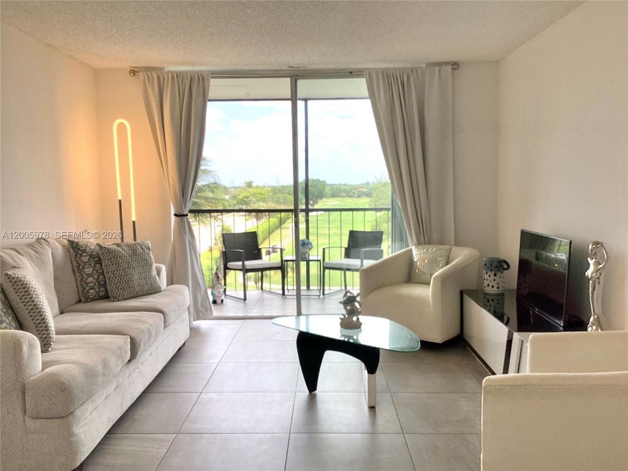 8900 Washington Blvd, Unit PH2A, Pembroke Pines, FL 33025 Photo