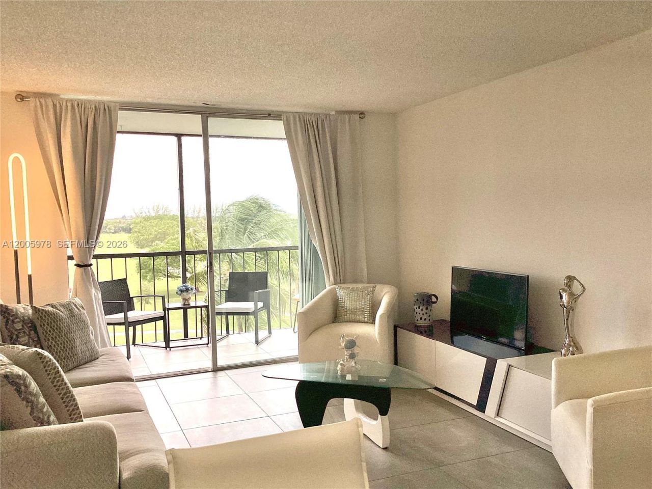 8900 Washington Blvd, Unit PH2A, Pembroke Pines, FL 33025 Photo