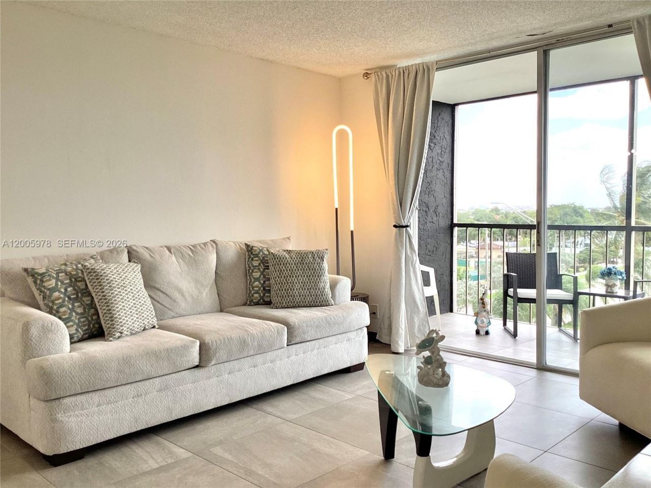 8900 Washington Blvd, Unit PH2A, Pembroke Pines, FL 33025 Photo