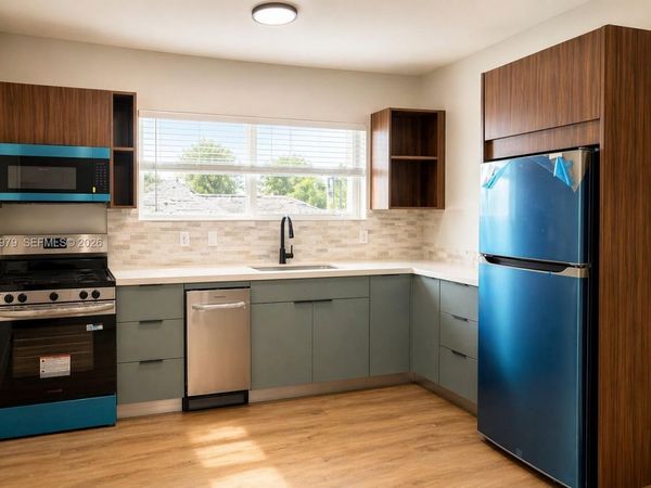 576 NE 63rd St , Unit 4, Miami, FL 33138