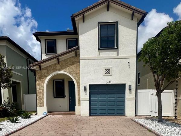 3423 W 110th St , Unit ., Hialeah, FL 33018