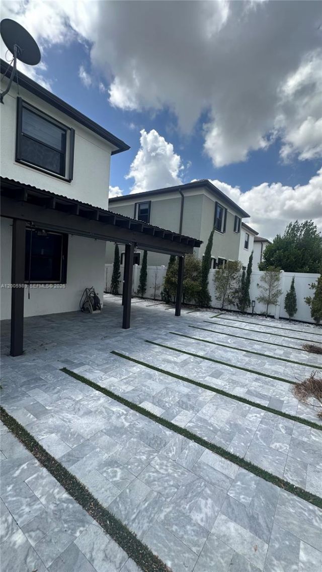 3423 W 110th St , Unit ., Hialeah, FL 33018 Photo