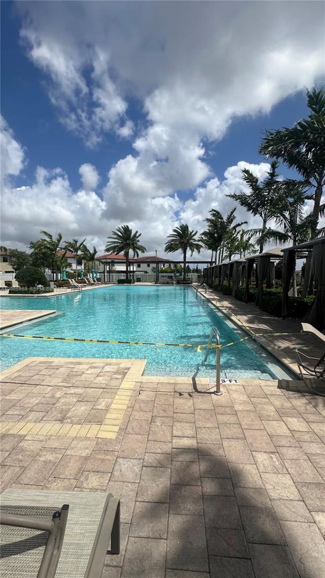 3423 W 110th St , Unit ., Hialeah, FL 33018 Photo