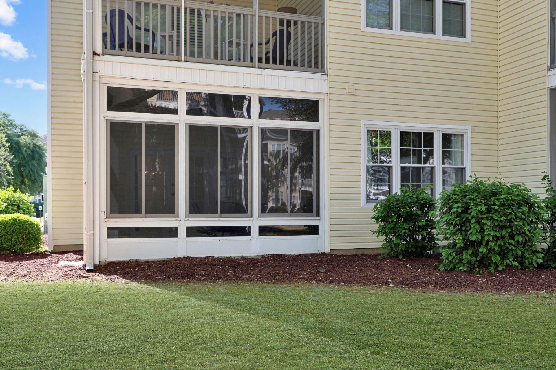 601 Hillside Ave. N Photo 27