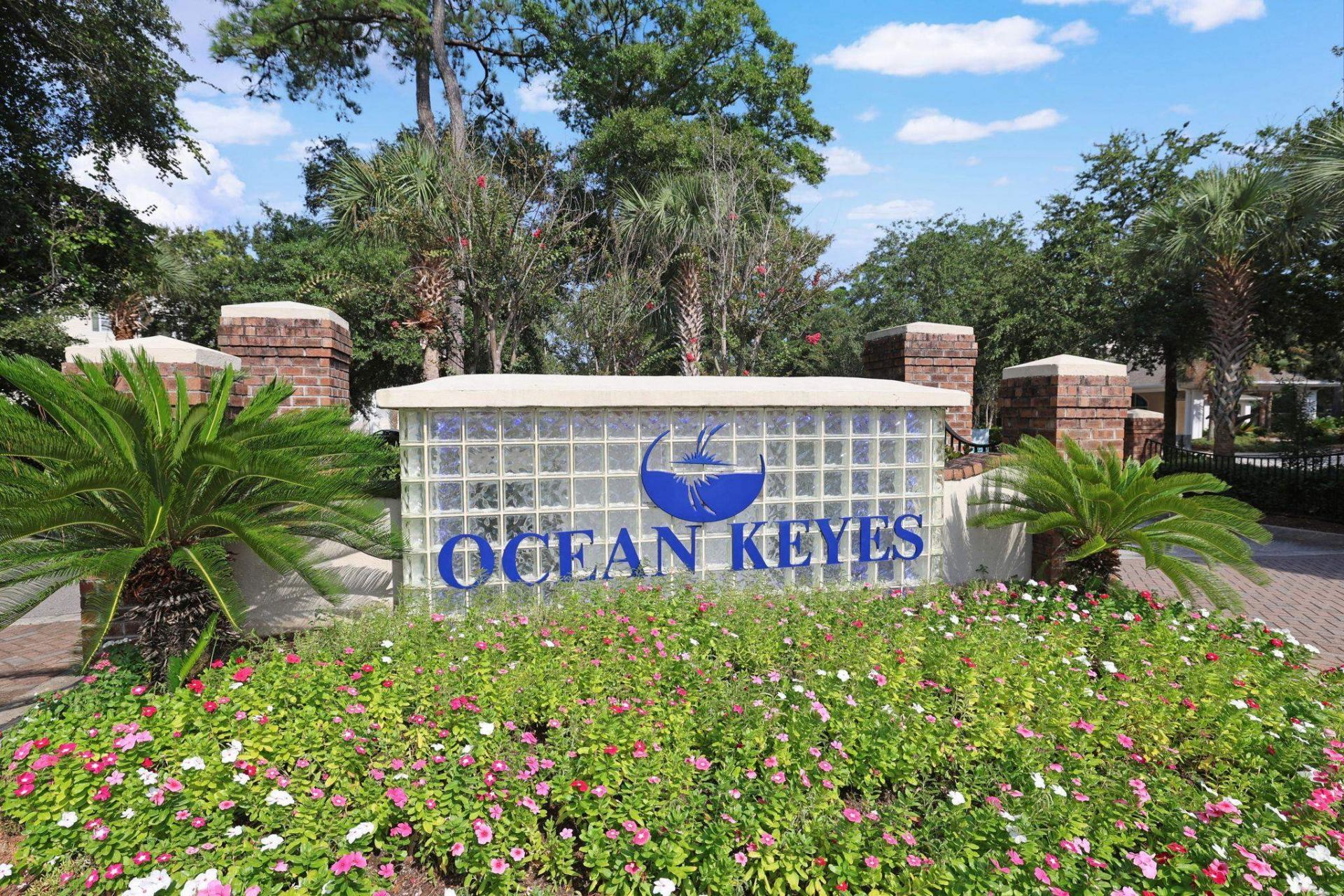 601 Hillside Ave. N Photo 37