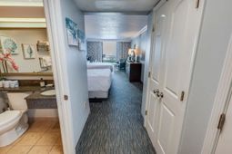 1105 S Ocean Blvd. photo 4