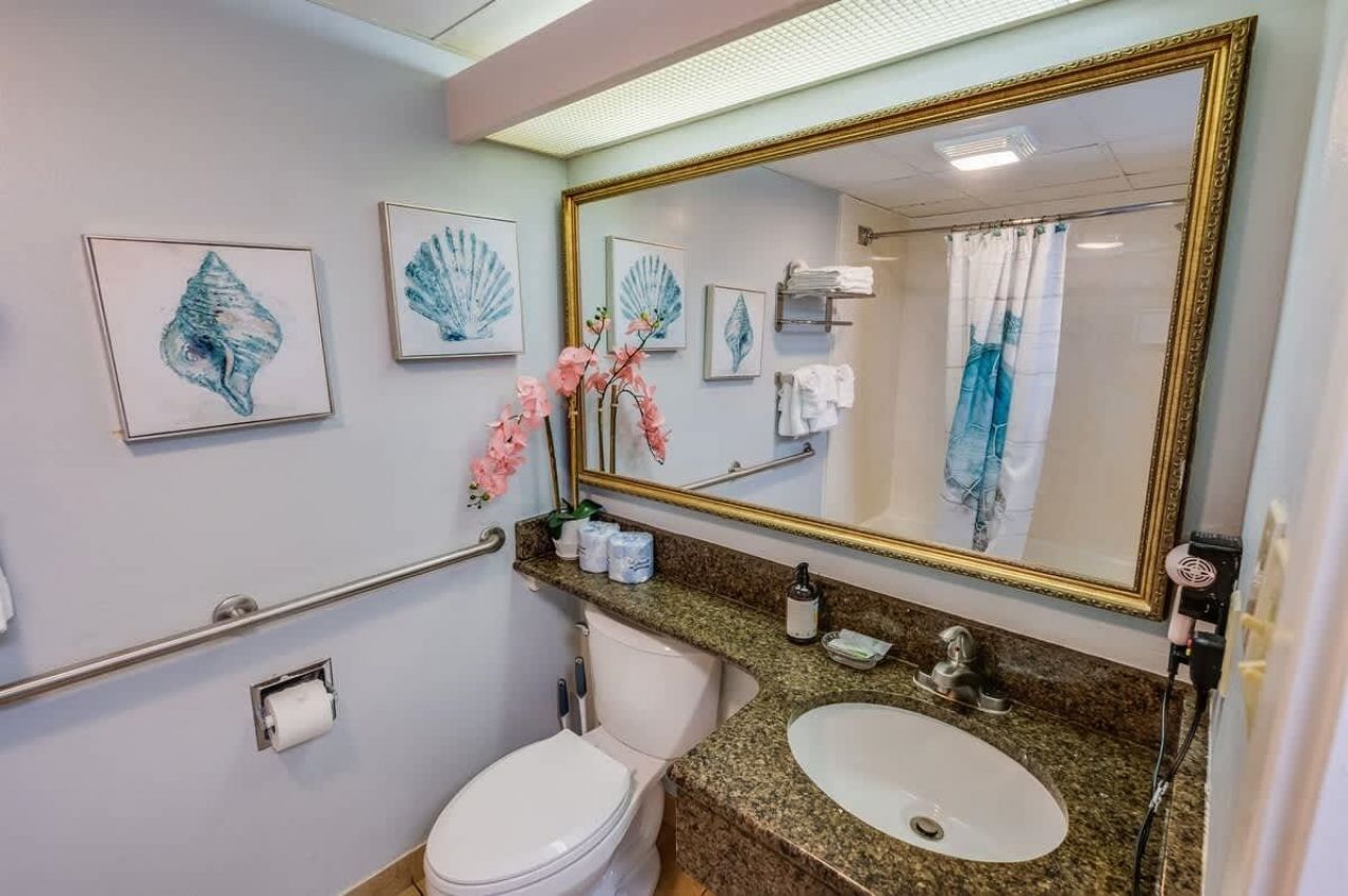 1105 S Ocean Blvd. Photo 5