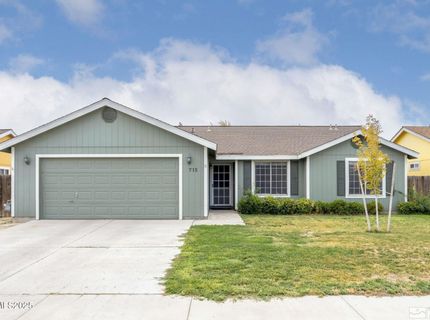 715 Shadow Lane, Fernley, NV 89408 Photo
