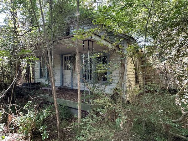 2717 Old Us Highway 64 , Jamesville, NC 27846