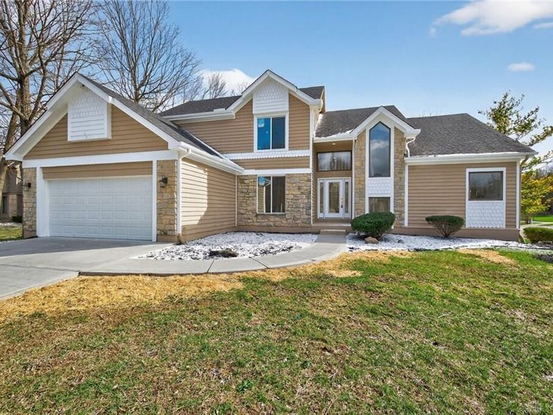 811 Wind Bluff Point, Springboro, OH 45066 Photo 1