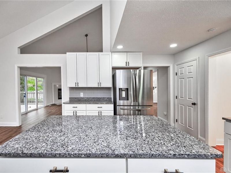 811 Wind Bluff Point, Springboro, OH 45066 Photo 12