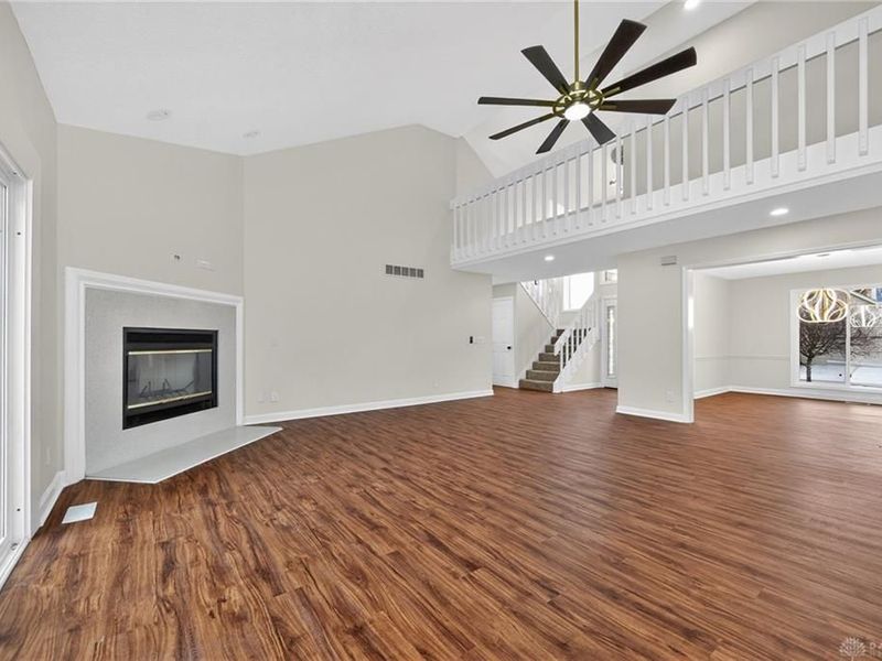 811 Wind Bluff Point, Springboro, OH 45066 Photo 5