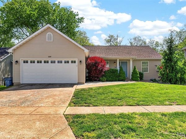 1259 Rockwood Forest Drive, Arnold, MO 63010