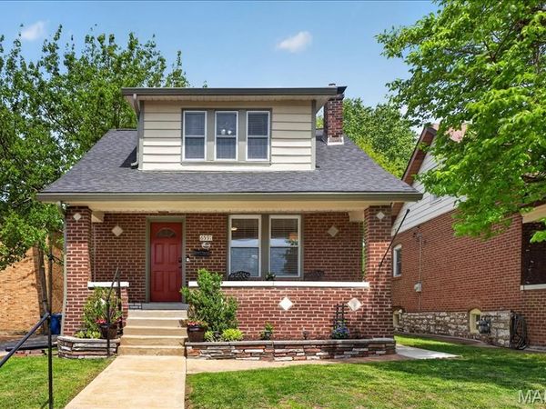 6591 Scanlan Avenue, St Louis, MO 63139