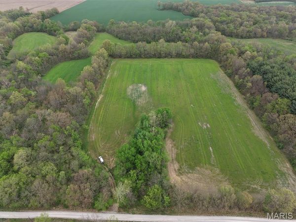 00 Dry Creek Avenue, Greenville, IL 62246