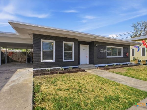 302 W San Antonio Street , Unit 101, San Marcos, TX 78666