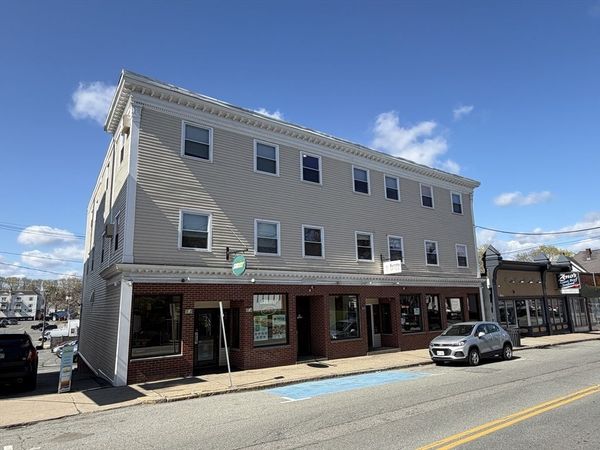 34 Central St, Unit 9, Ipswich, MA 01938